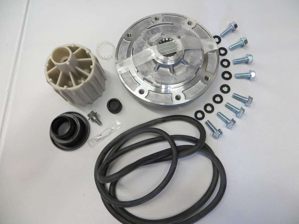 Speed Queen Hub &amp; Seal Kit 646P3A